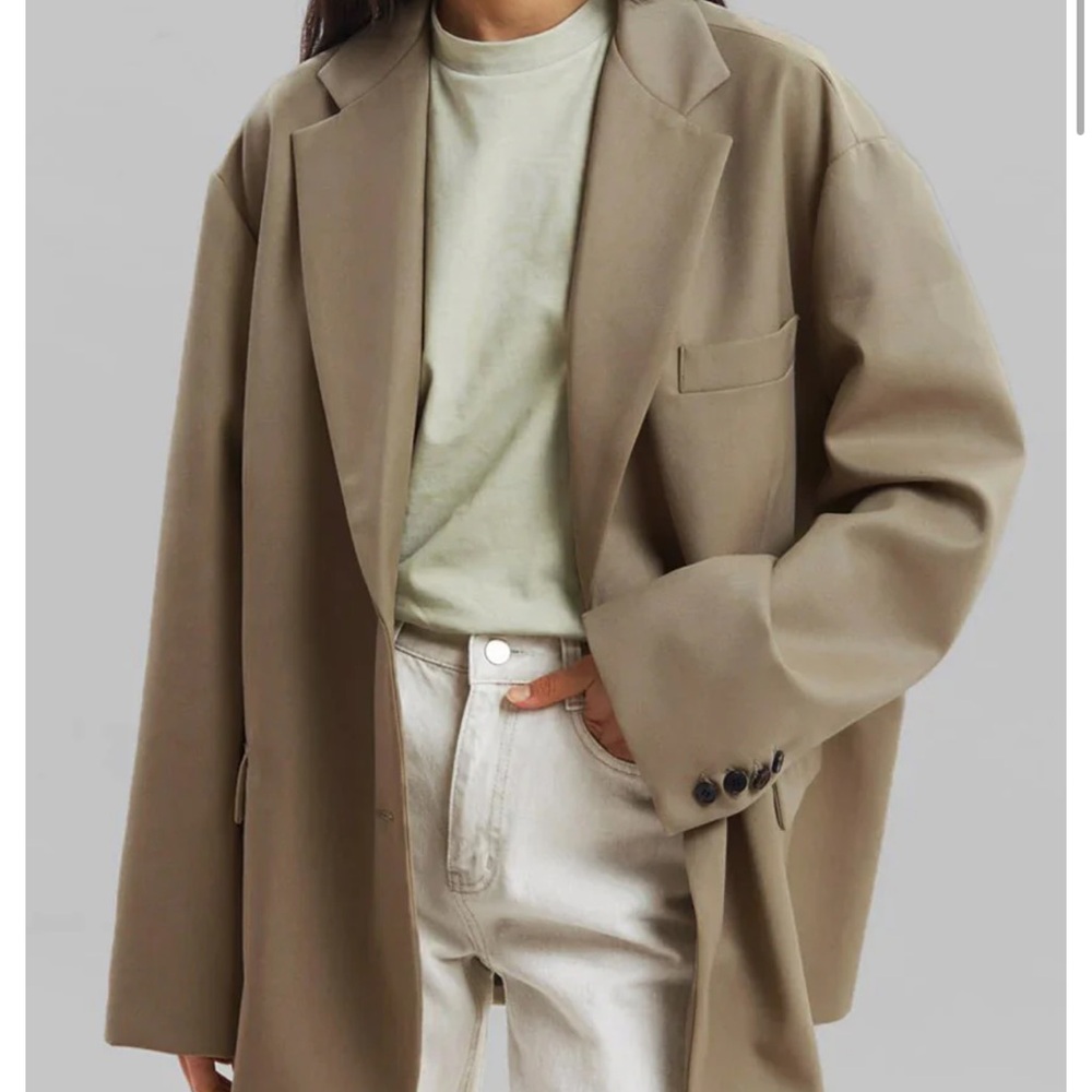 FRANKIE OVERSIZED BOYFRIEND BLAZER - DESERT TAUPE